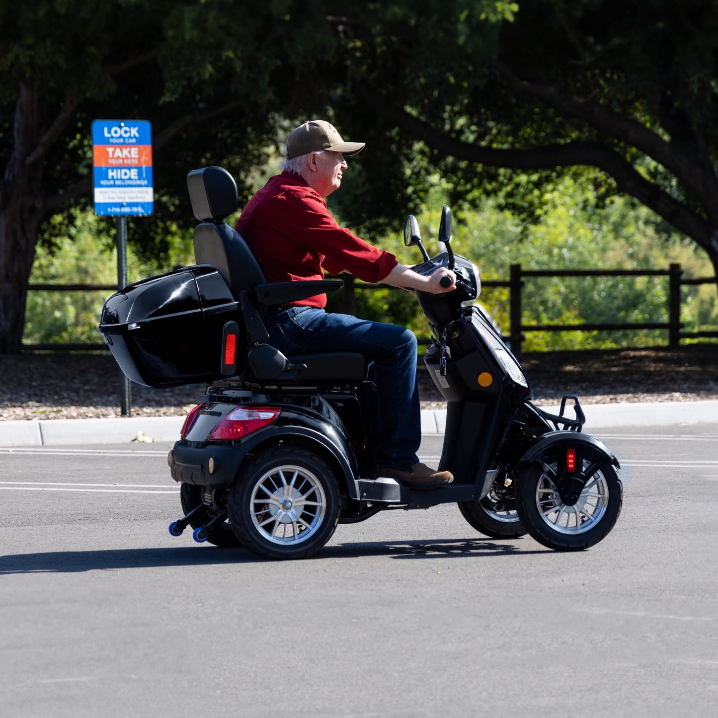 Upgrade Heavy Duty 4 Wheel Mobility Scooters for Seniors & Adults 500lbs Capacity,Arshin 800W All Terrain Fast Mobility Scooter for Travel,Electric Powered Chair,25 Miles Rang,Remote Key(Black)