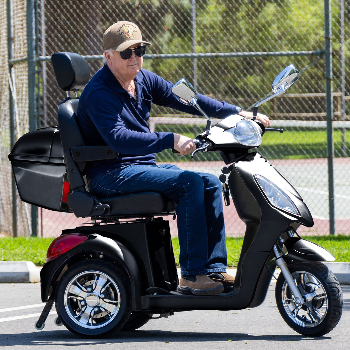 Ostrina 3-Wheel Mobility Scooter for Seniors–500 lb Capacity,800W Motor,31-Mile Long Range,15 MPH Top Speed,Premium Comfort Seat,Rear Trunk,No Assembly(Black)